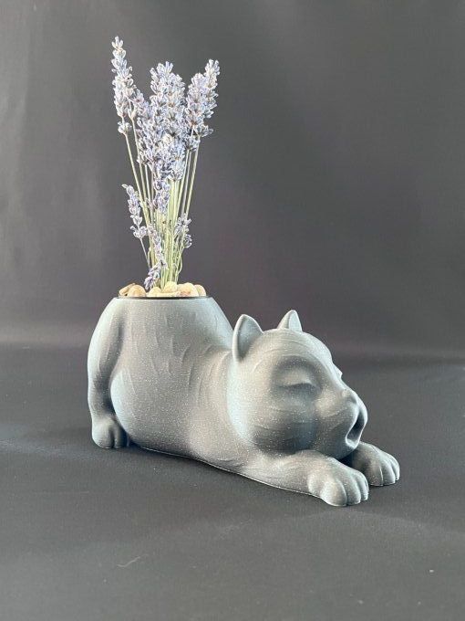 Chat "qui s'étire" - pot pour mini plante